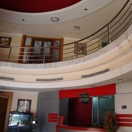 Bari International Hotell Bhubaneswar Eksteriør bilde